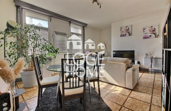 ENSEMBLE IMMOBILIER COMPRENANT 2 LOGEMENTS T4 AVEC GARAGES EXTÉRIEURS ET DÉPENDANCES — photo 3