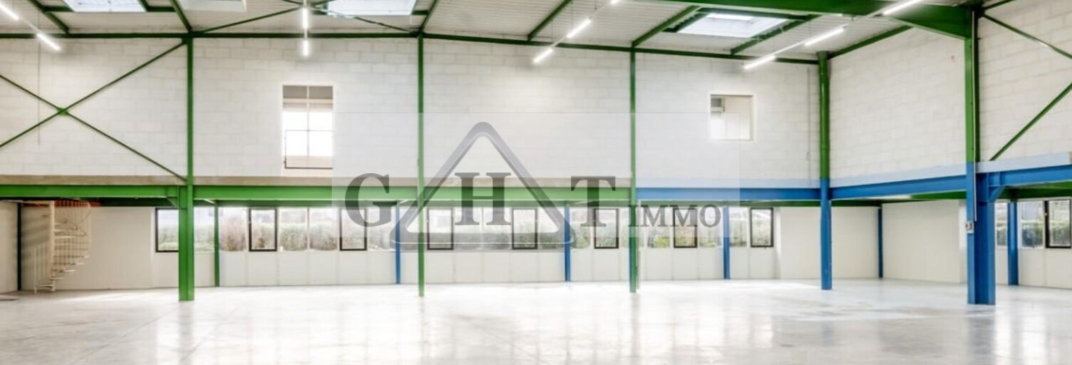 Local industriel  980 m² à louer à Saint-Thibault-des-Vignes (77400)