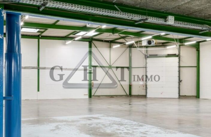 981 m² entrepot bureaux à louer à saint thibault des vignes — photo 3