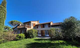 Maison 8 Pièces 229 m² à vendre à Castres (81100)