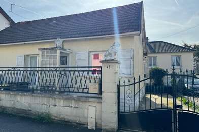 Maison 5 pièces 272700 €