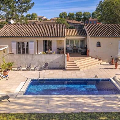 Maison 6 pièces 499000 €