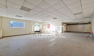 Commerce 10 Pièces 700 m² à vendre à Latresne (33360)