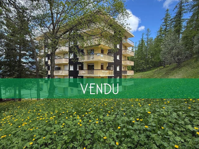 Appartement proposé à Péone