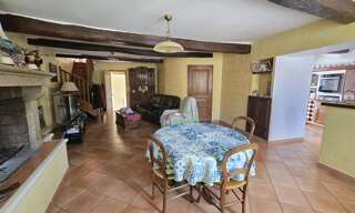 Immeuble  331 m² à vendre à Le Luc (83340)