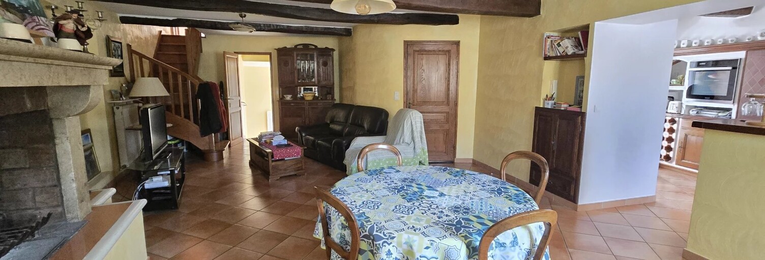 Immeuble  331 m² à vendre à Le Luc (83340)