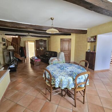 Immeuble  370000 €