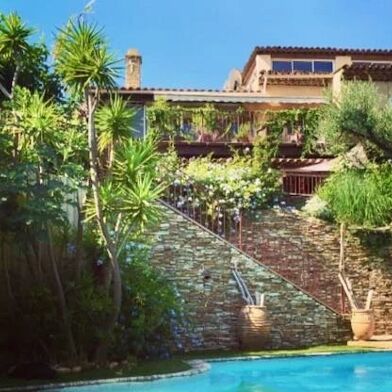 Maison 7 pièces 1095000 €