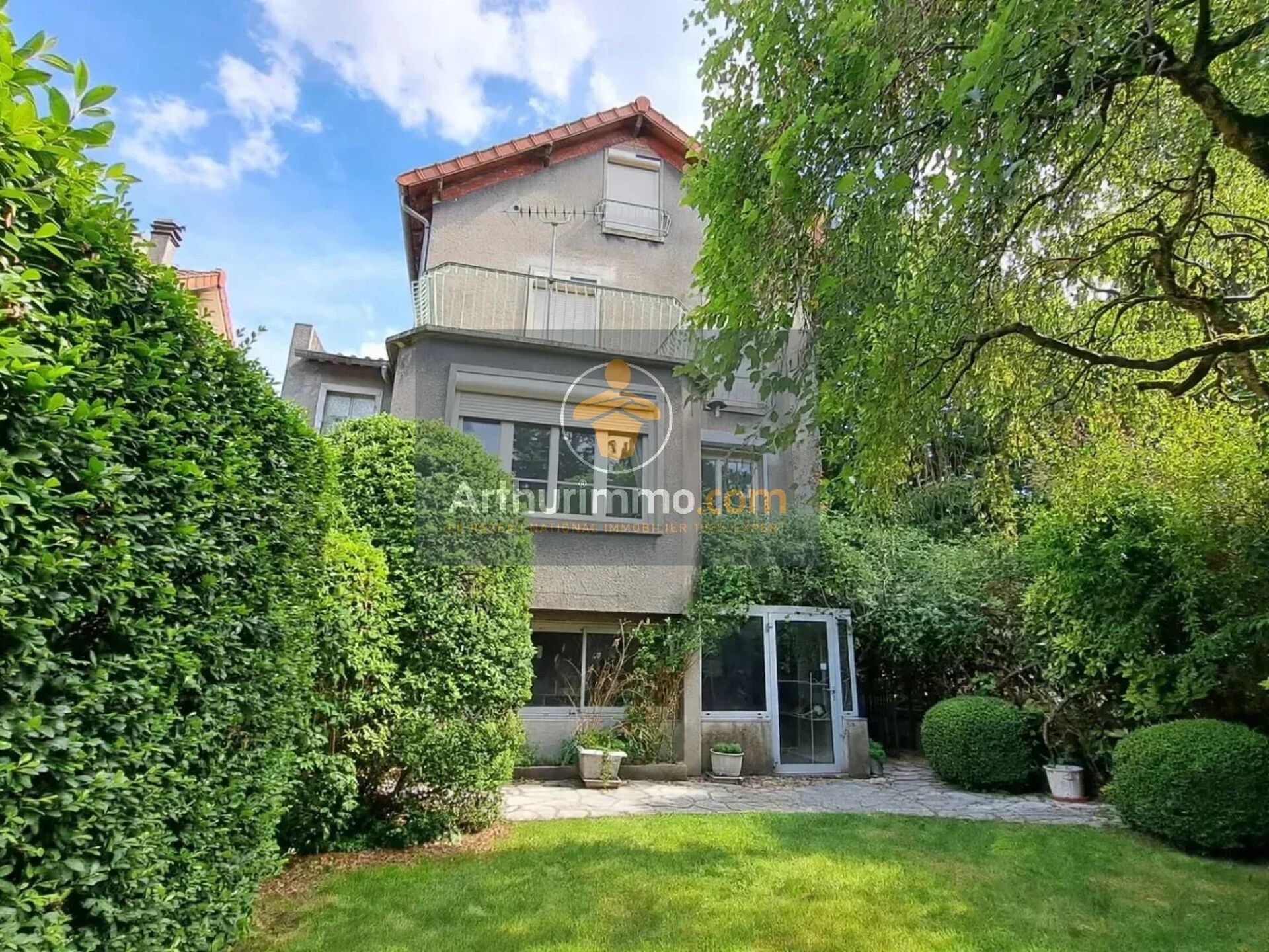 Maison 6 pièces 122 m² · à Sarcelles · 122 m² · 337 000 €
