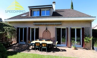 Maison 7 Pièces 158 m² à vendre à Mandres-les-Roses (94520)