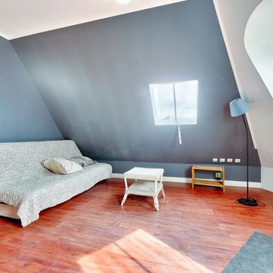 Appartement 1 pièces 210000 €