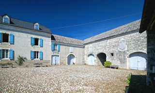 Maison 12 Pièces 360 m² à vendre à Arros-de-Nay (64800)
