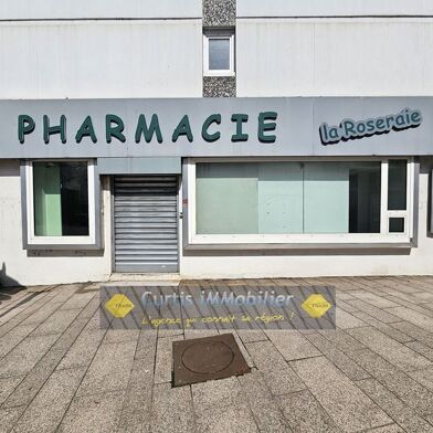 Commerce 2 pièces 97000 €