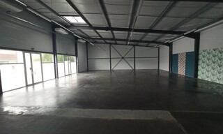 Commerce  350 m² à louer à Limoges (87280)