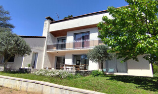 Maison 8 Pièces 240 m² à vendre à Sainte-Foy-lès-Lyon (69110)