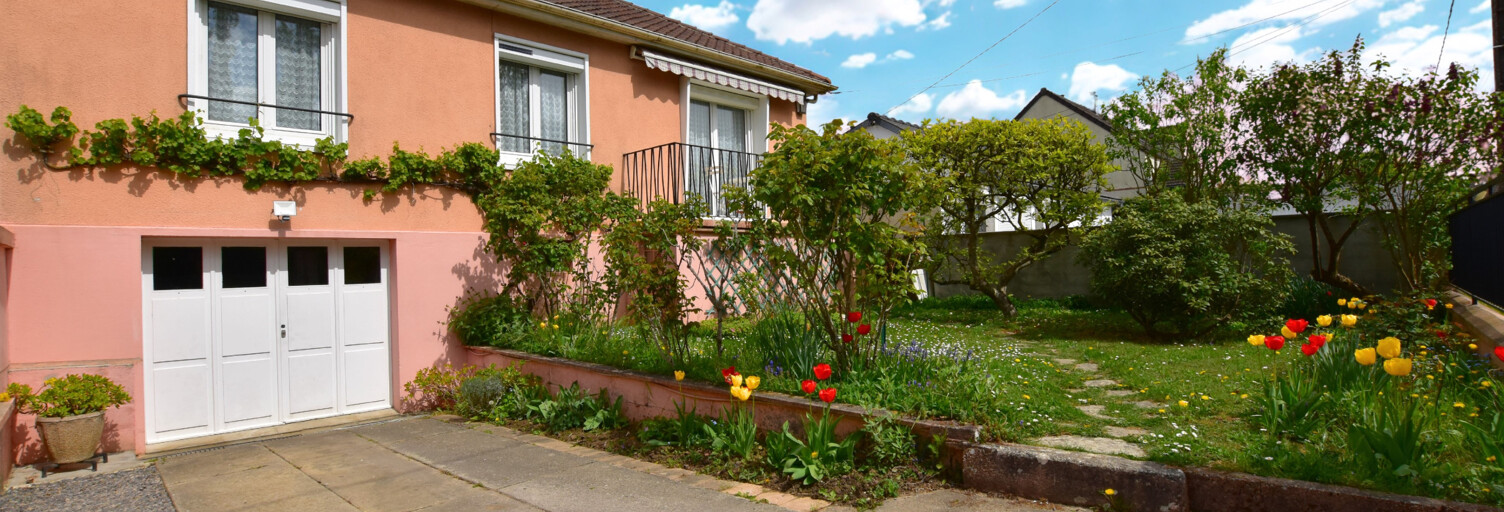 Maison 4 Pièces 82 m² à vendre à Les Essarts-le-Roi (78690)