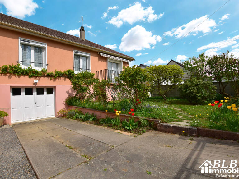 78690 LES ESSARTS LE ROI Charmante maison de 4 pièces avec s — photo 1