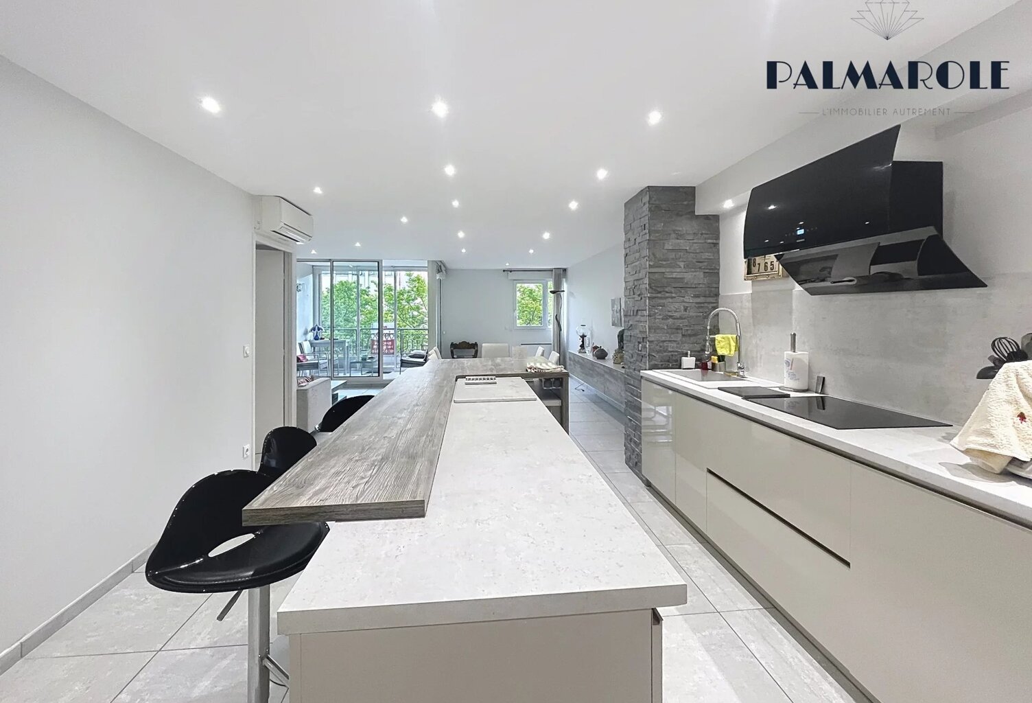 Perpignan Centre - Dalle Arago - Magnifique appartement F3 avec loggia et cave — photo 1