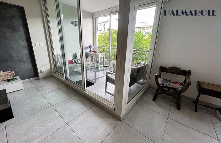 Perpignan Centre - Dalle Arago - Magnifique appartement F3 avec loggia et cave — photo 2