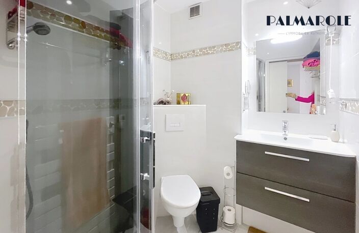 Perpignan Centre - Dalle Arago - Magnifique appartement F3 avec loggia et cave — photo 5
