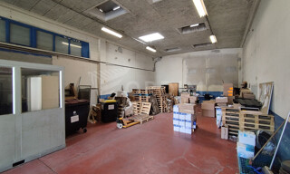 Commerce  223 m² à louer à Auxerre (89000)