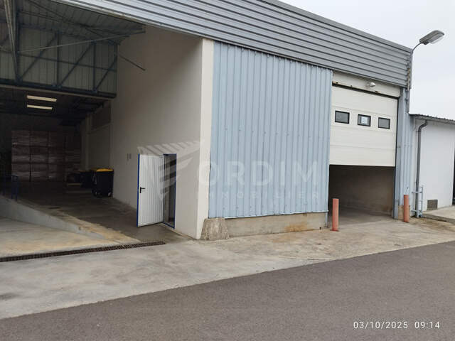 AUXERRE - 30 AV JEAN MERMOZ - LOCAL DE 223M² - GARDIEN VIDEOSURVEILLANCE — photo du bien
