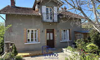 Maison 7 Pièces 96 m² à vendre à Villefranche-de-Rouergue (12200)