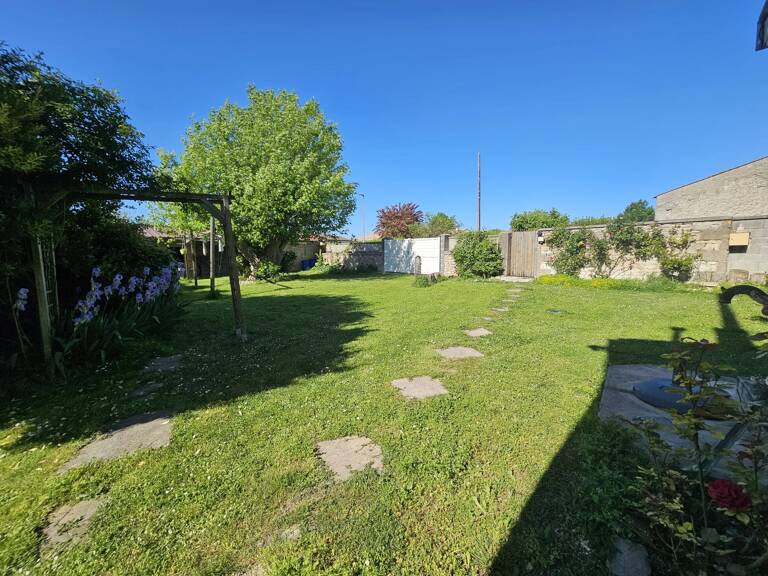 Maison à fort potentiel avec 1280m² de parcelle — photo 1
