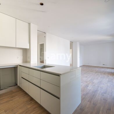 Appartement 4 pièces 570000 €