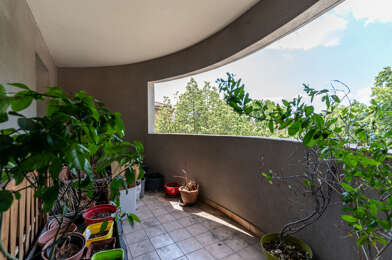 Appartement 4 pièces 275000 €