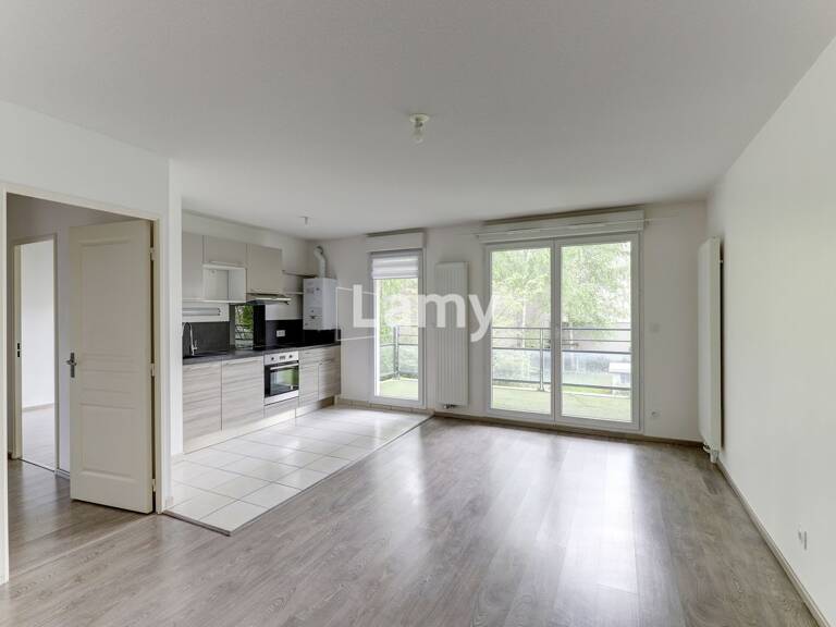 T3 avec terrasse et garage dans résidence sécurisé — photo 1
