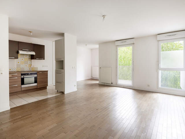 Appartement 5 pièces avec pkg — photo du bien
