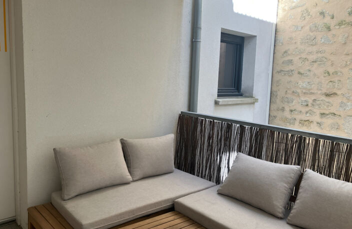 EN EXCLUSIVITE : APPARTEMENT T3 - BORDEAUX — photo 3