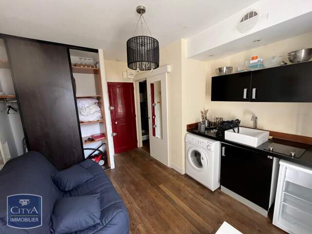 Immeuble à Poitiers — photo du bien