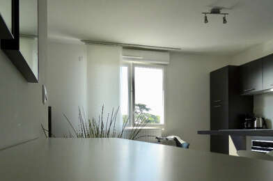 Appartement 1 pièces 875 €