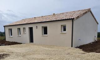 Maison 4 Pièces 90 m² à louer à Fargues-Saint-Hilaire (33370)