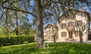 Maison 9 Pièces 221 m² à vendre à Écully (69130)