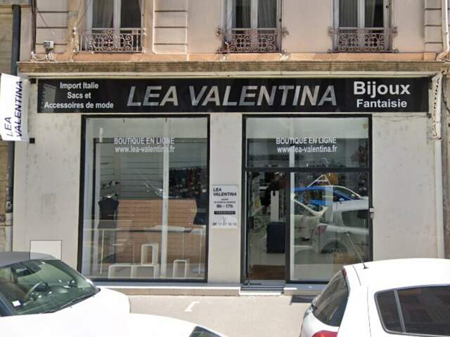 LOCAL COMMERCIAL à LOUER — photo du bien