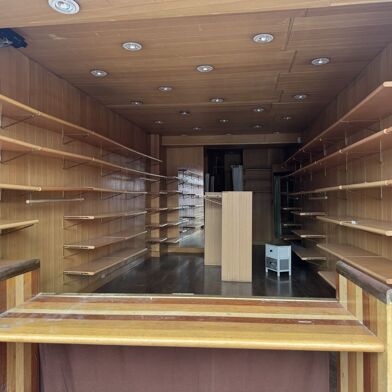Commerce  1800 €