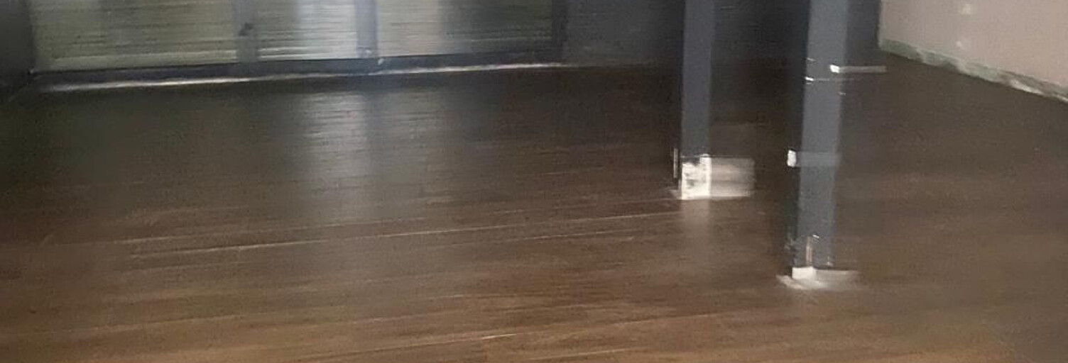 Commerce  92 m² à louer à Le Gosier (97190)