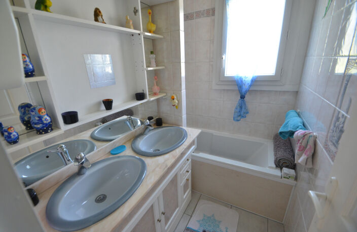 Maison 2 Appartements + piscine — photo 4