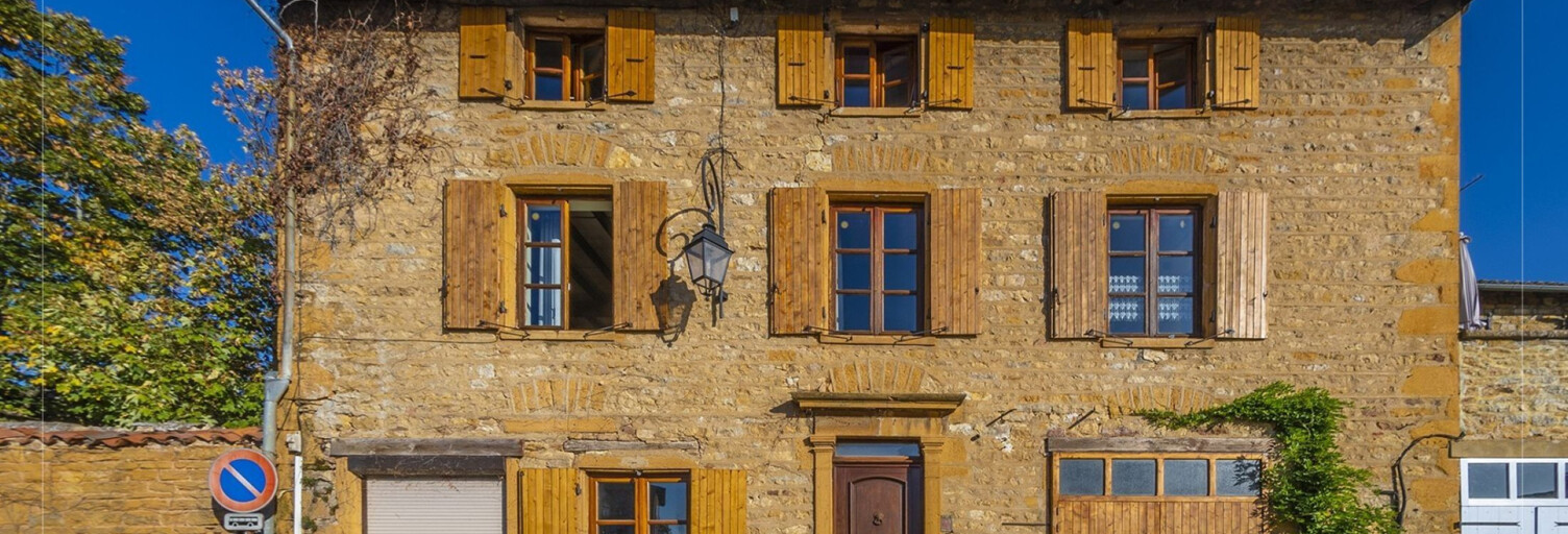 Maison 5 Pièces 120 m² à vendre à Val d'Oingt (69620)