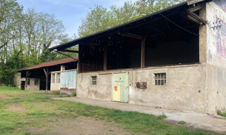 Commerce  215 m² à vendre à Saint-Georges-de-Reneins (69830)