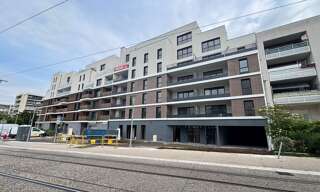 Commerce 1 Pièce 73 m² à louer à Ambilly (74100)