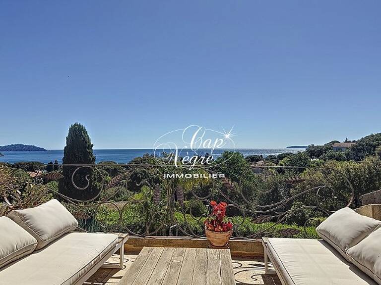 Villa vue mer située proche de la plage de Saint-Clair — photo 1