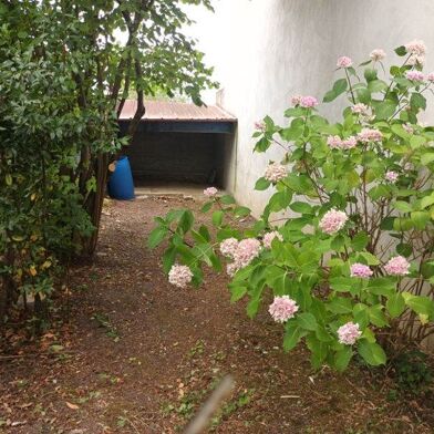 Maison 3 pièces 70876 €