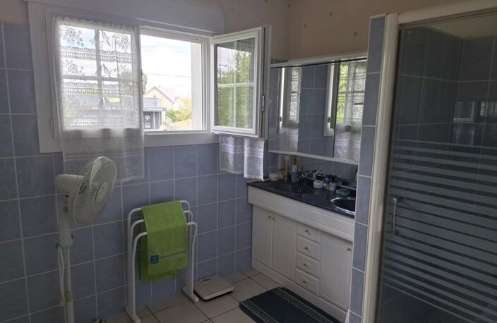 Vente maison 4 pièces 100 m² Châtillon-sur-Indre (36700) — photo 5