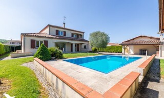 Maison 6 Pièces 189 m² à vendre à Saint-Loup (82340)