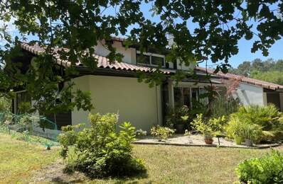 Villa de 6 pièces principales — photo du bien