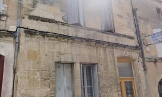 Maison 6 Pièces 193 m² à vendre à Bourg (33710)